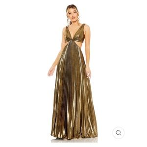 NWT - MAC DUGGAL - PLEATED CUTOUT DRESS - ANTIQUE GOLD - SIZE XS